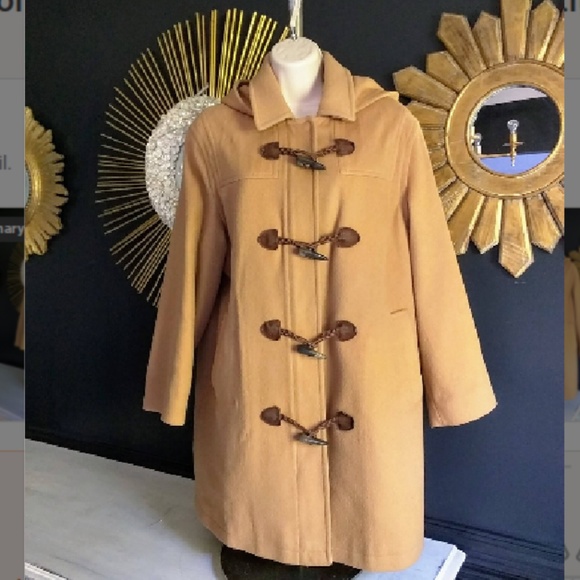 wool coat with toggle closure